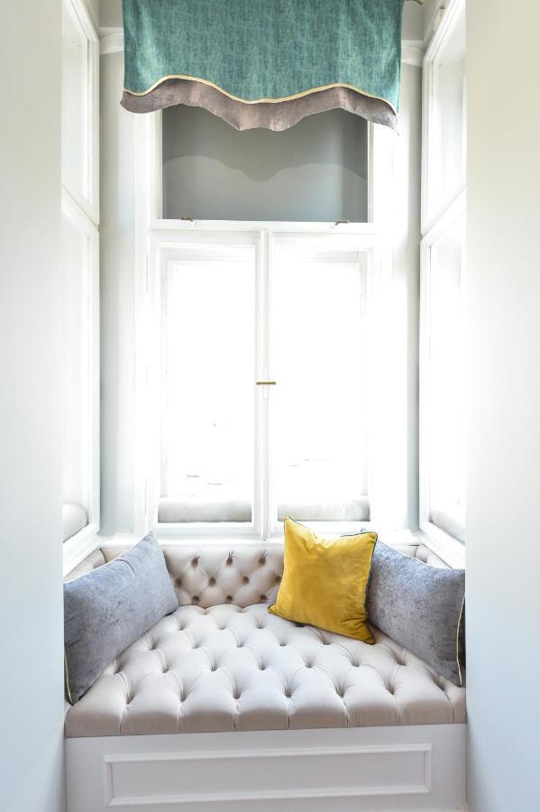 Victoria'S Old Town Deluxe Apartment (Adults Only) 티미쇼아라 외부 사진