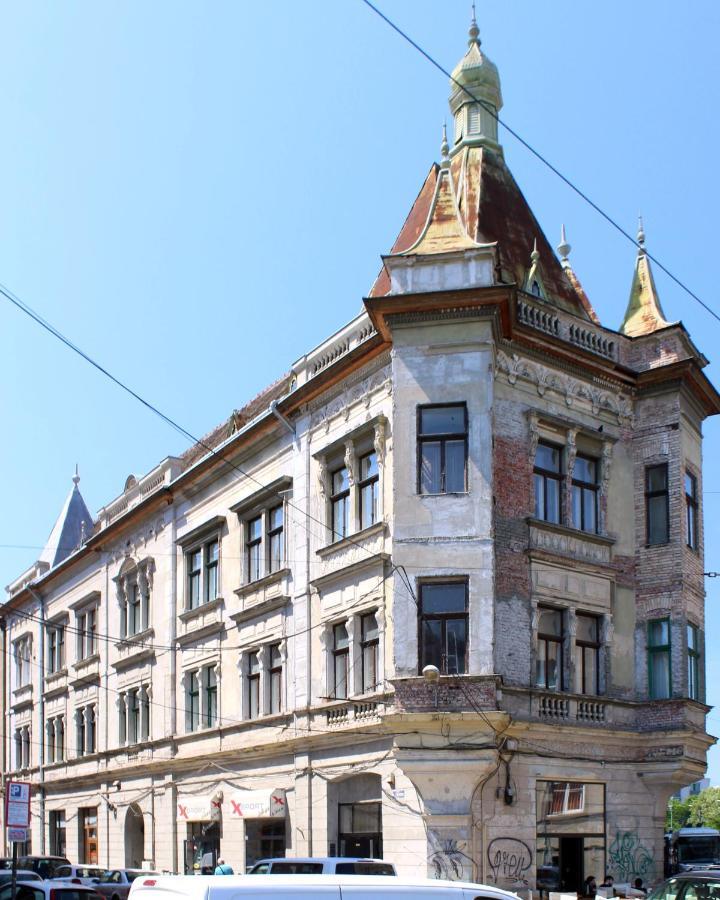 Victoria'S Old Town Deluxe Apartment (Adults Only) 티미쇼아라 외부 사진